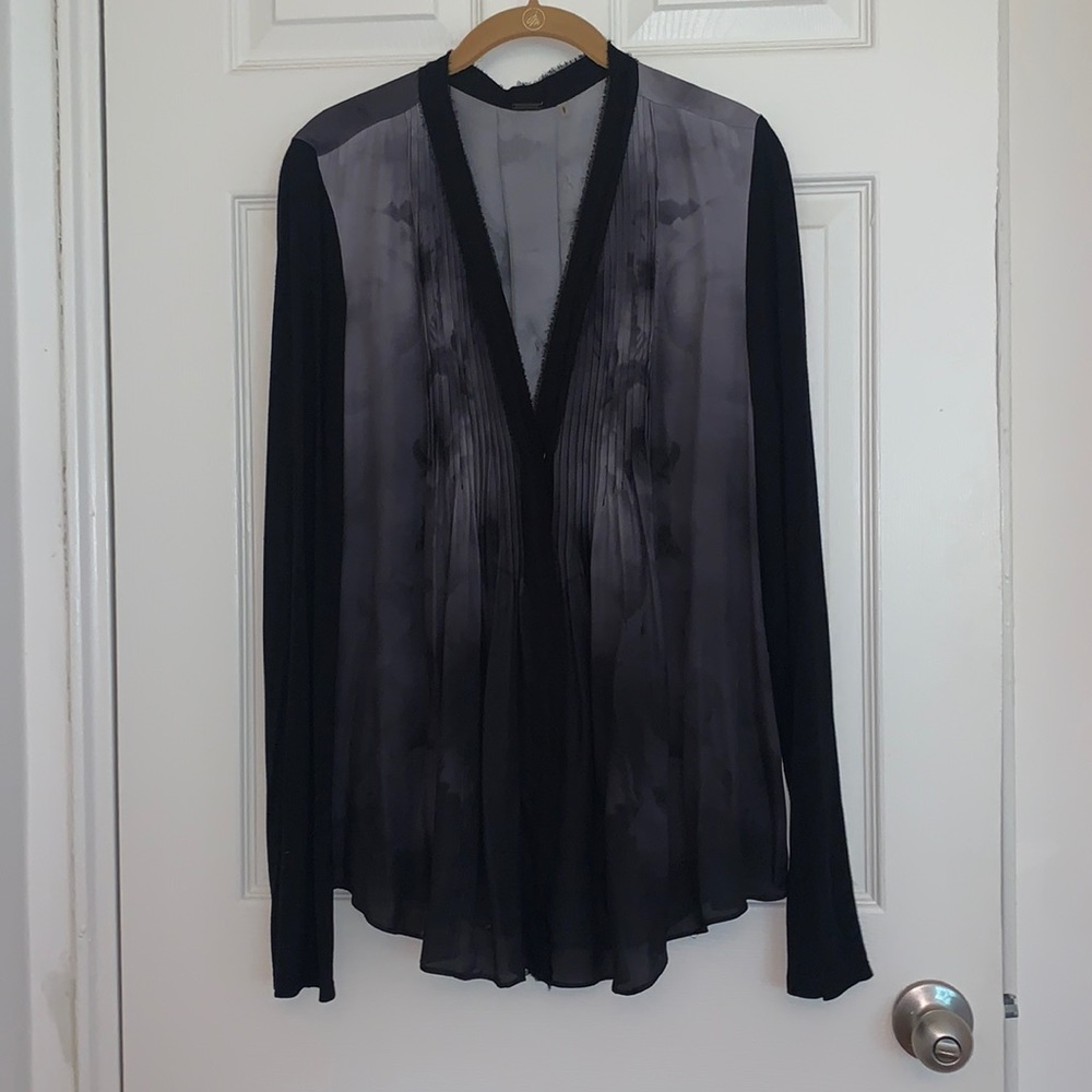 EUC ELIE TAHARI GRADIENT TUNIC